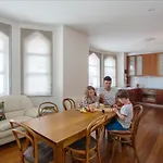 Roxburgh House Apartments