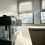 1Br Apartment - Walk To City