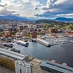 Gibson Mill Waterfront Warehouse Apartment - 202