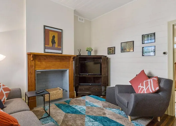 Cosy Glebe Cottage - Stroll To Central Hobart