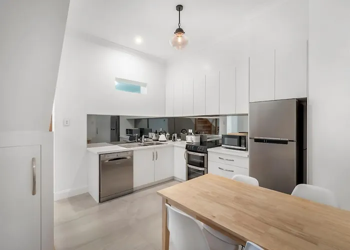 Brisbane Terrace - 3 Bedroom Hobart Inner City - Free Parking