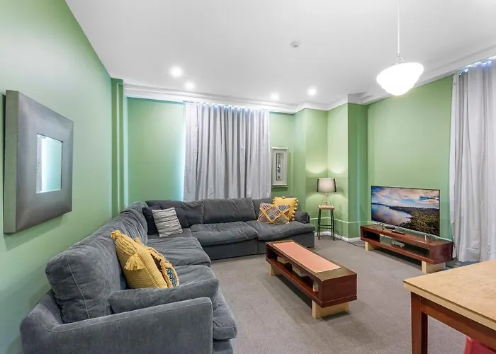 Studio Apartment - Hobart Cbd
