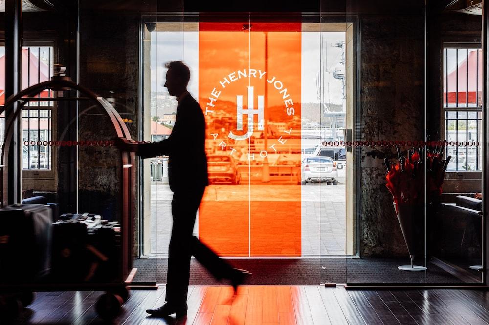 The Henry Jones Art 5* Hobart