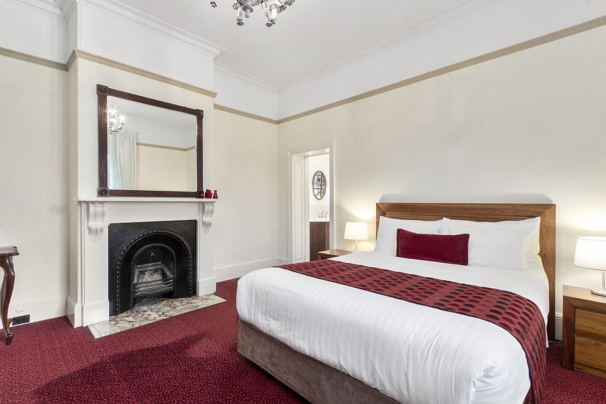 Grosvenor Court Aparthotel Hobart