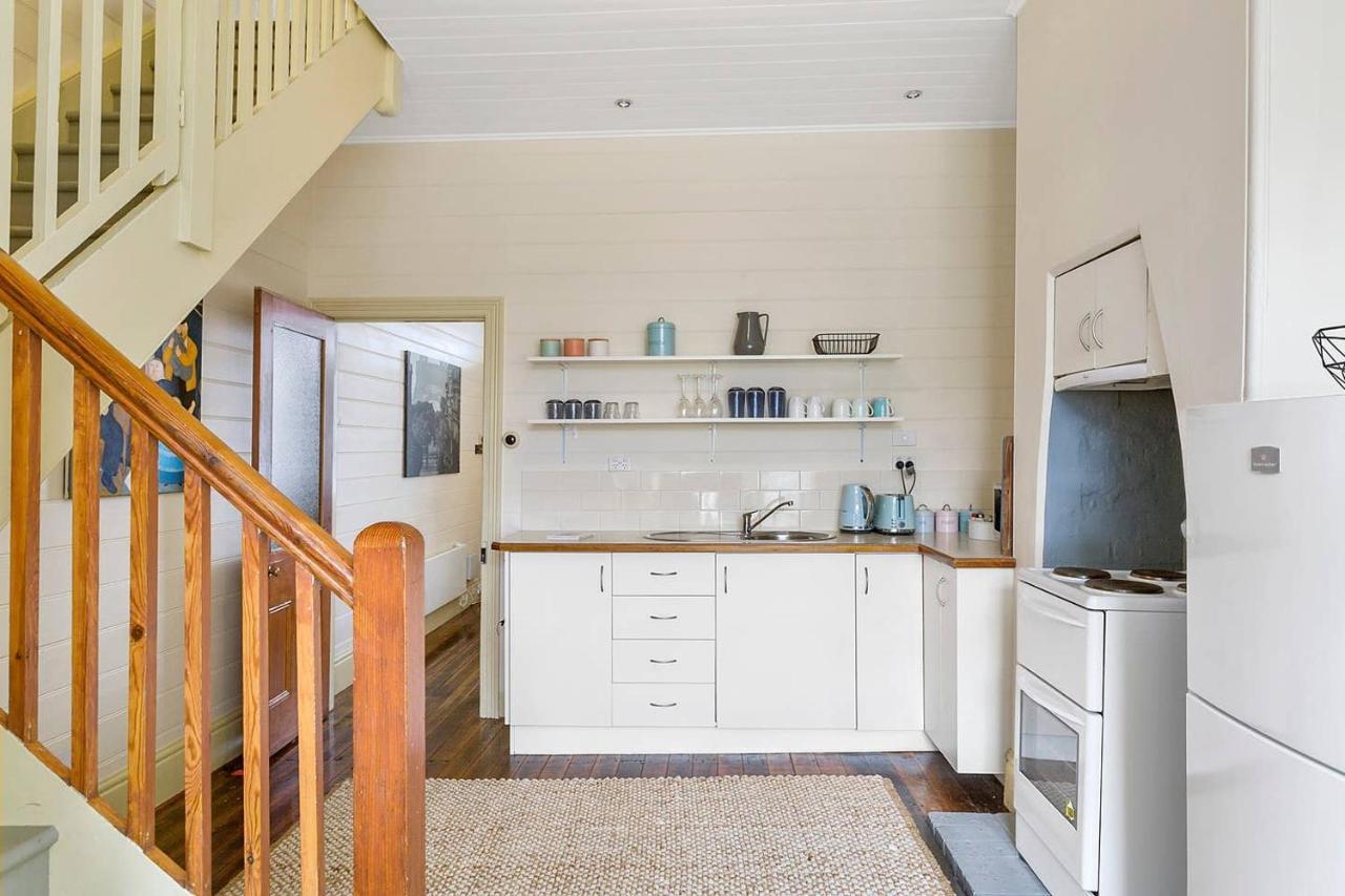 Holiday home Cosy Glebe - Stroll To Hobart