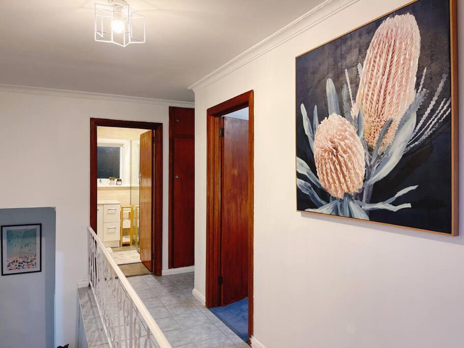 Holiday home Stunning West Home- Close To And Shops