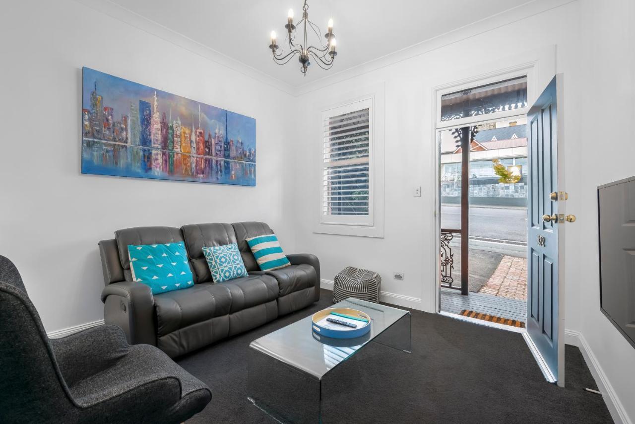 Brisbane Terrace - 3 Bedroom Inner - Free Parking Apartment