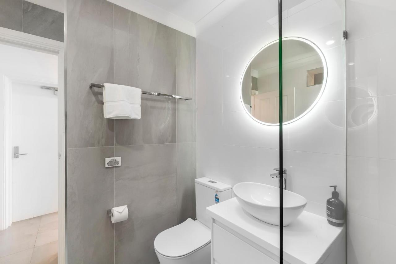 Brisbane Terrace - 3 Bedroom Inner - Free Parking Apartment