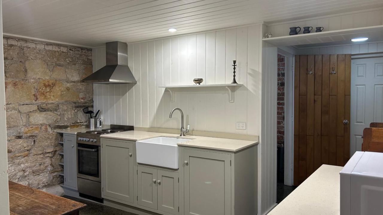 Lumeah - Servant Quarters Guest house Hobart