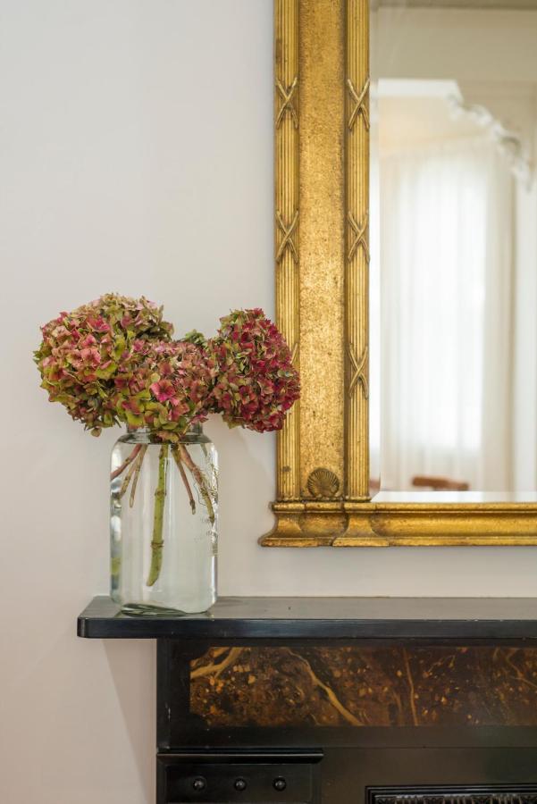 Roxburgh House Apartment *