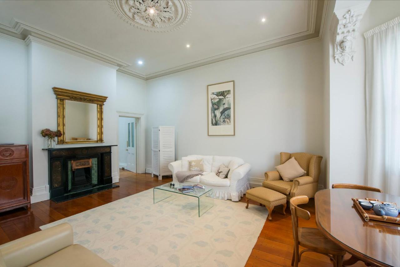 Roxburgh House Apartment *