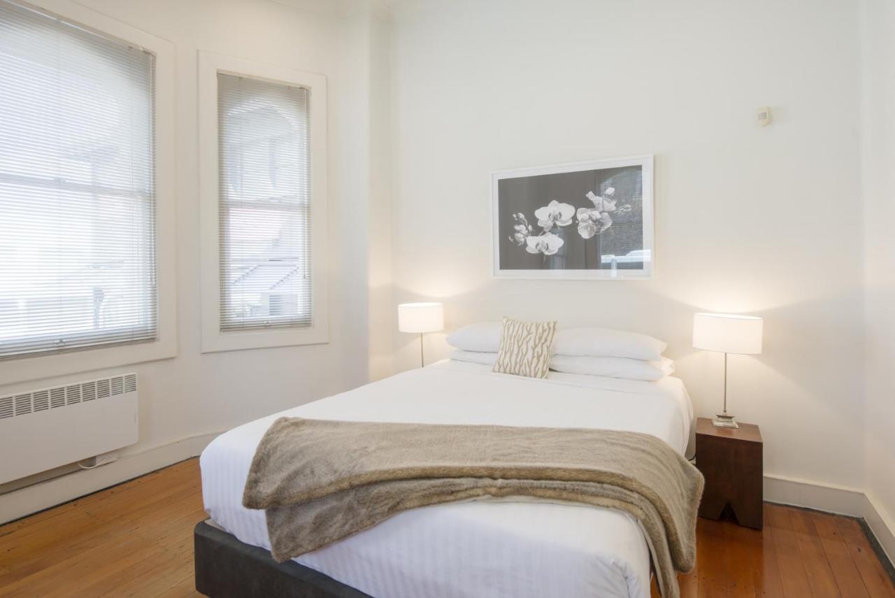 Roxburgh House Apartment *