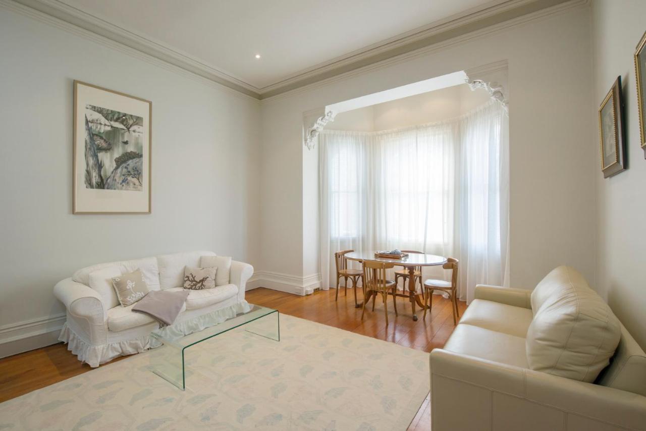 Roxburgh House * Hobart
