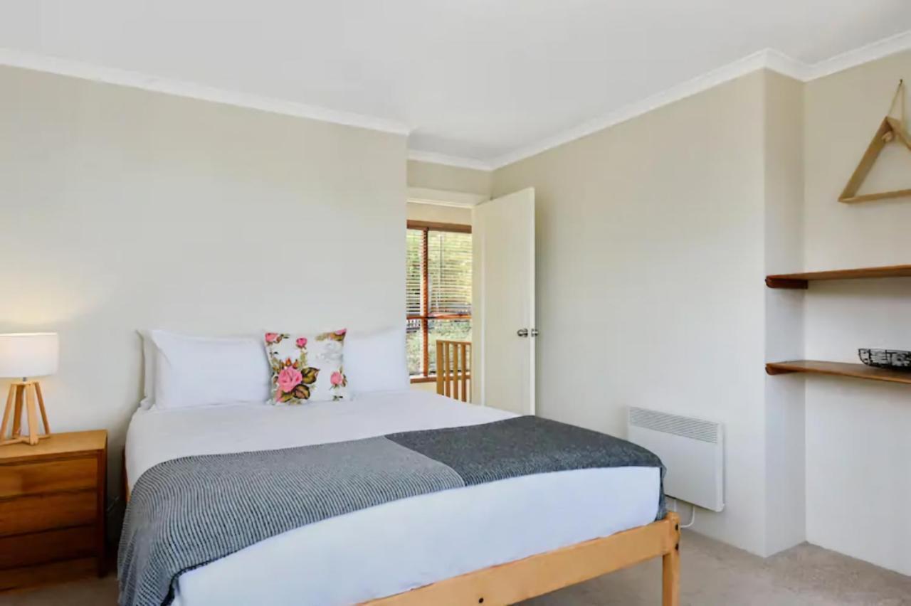 Poet S House 6br Fabulous Character Wow Views * Hobart