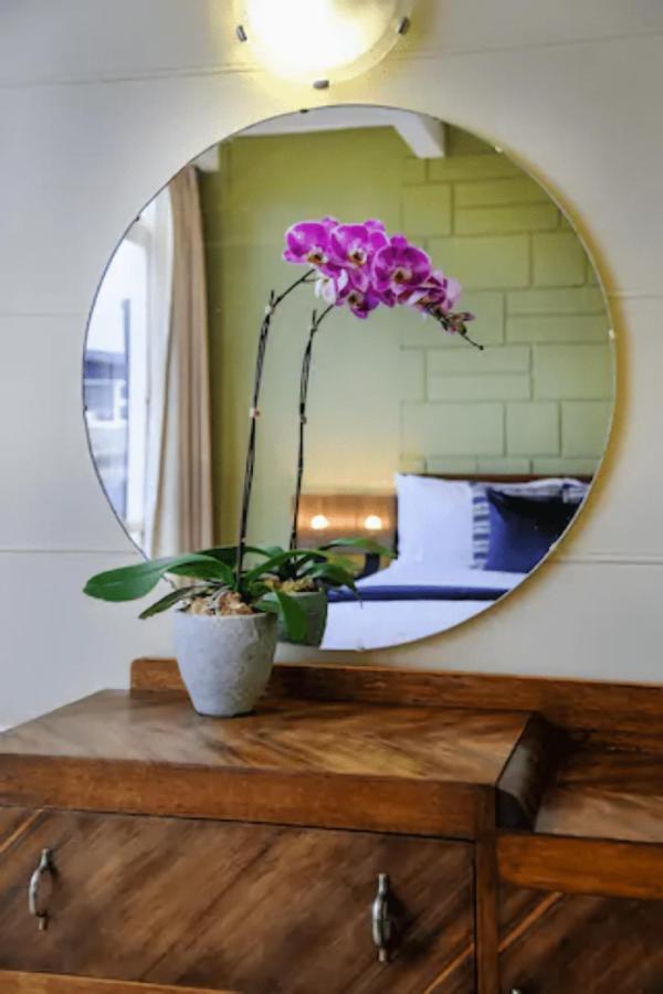 Poet S House 6br Fabulous Character Wow Views Holiday home Hobart