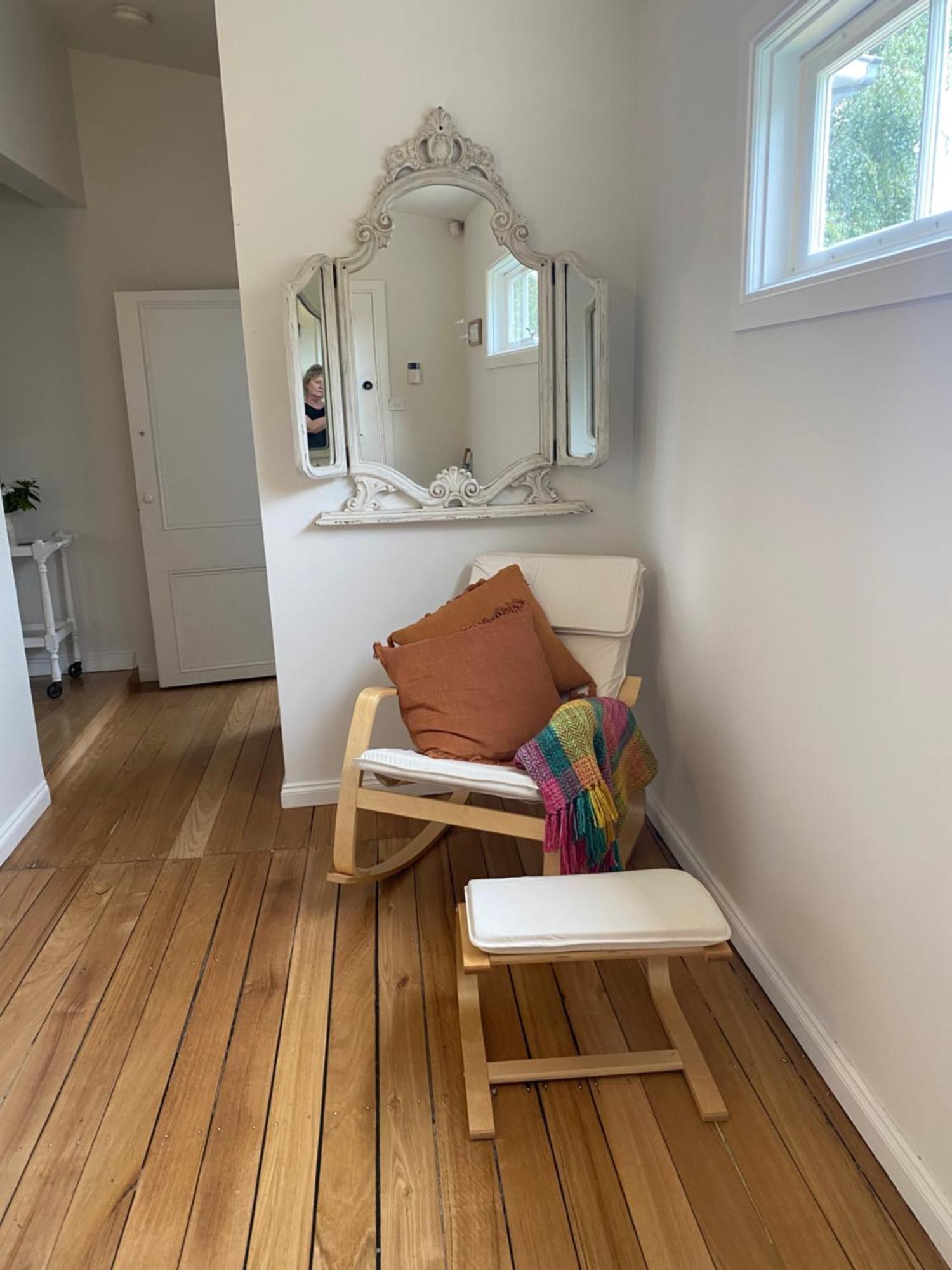 Writer's Cottage, Luxurious Oasis In The Heart Of North Hobart
