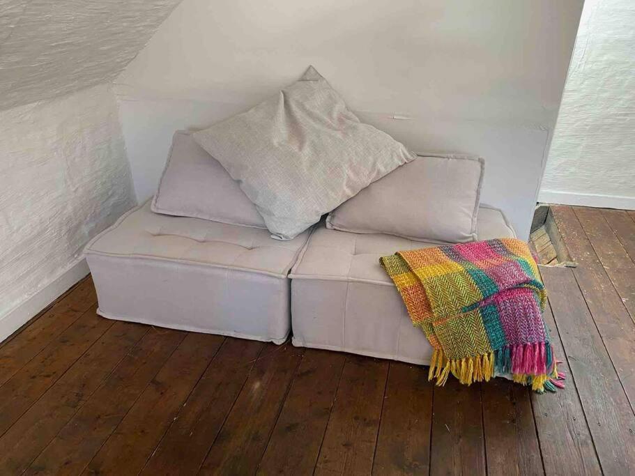 Writer's Cottage, Luxurious Oasis In The Heart Of North Holiday home *