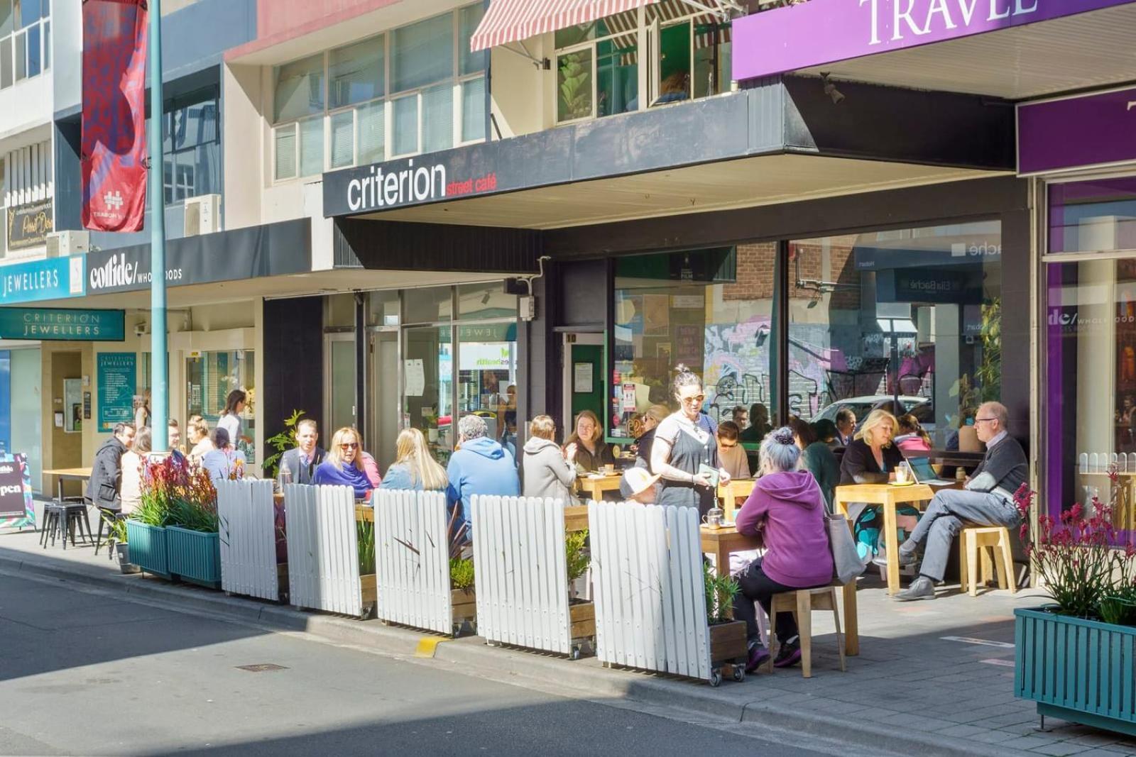 Vintage At Saddlers - Embrace A Cafe Lifestyle *