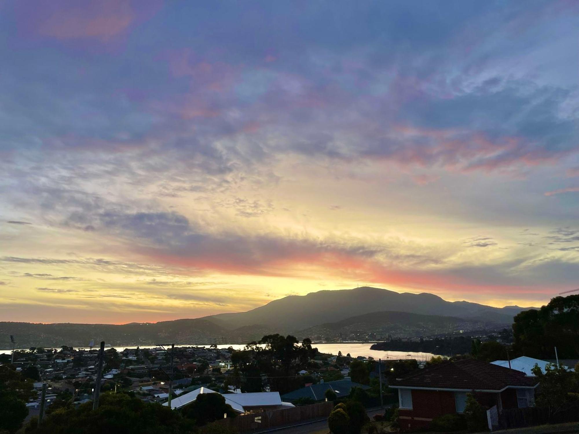 Bella Vista On * Hobart