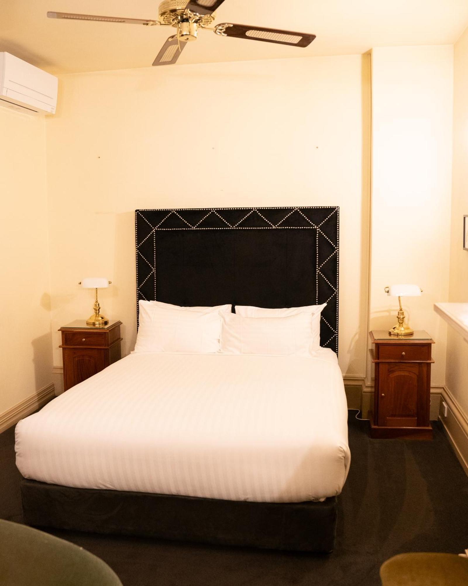 The Macquarie Hotel