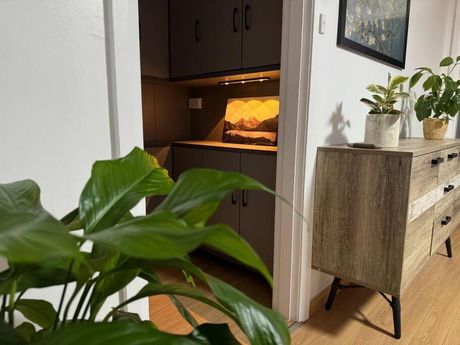 1br - Walk To Hobart