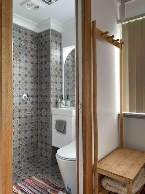 Sandy Bay Escape Apartment Hobart