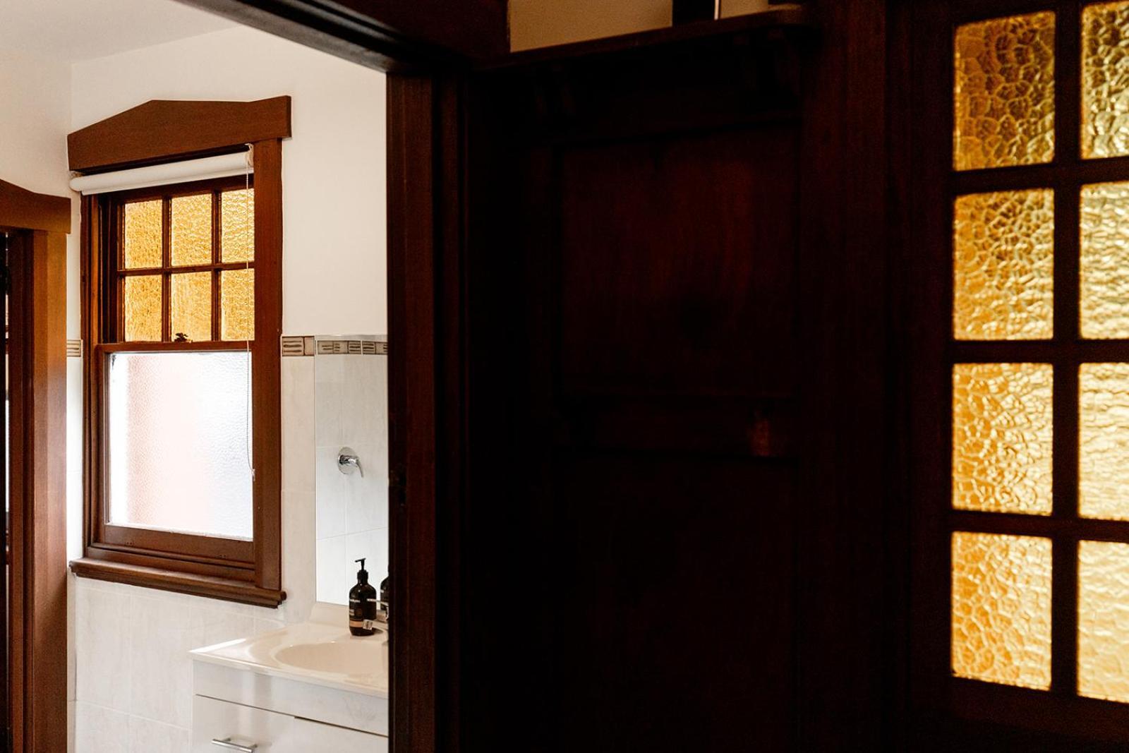 Buckley's Rest - 2 Bdrm In Battery Point