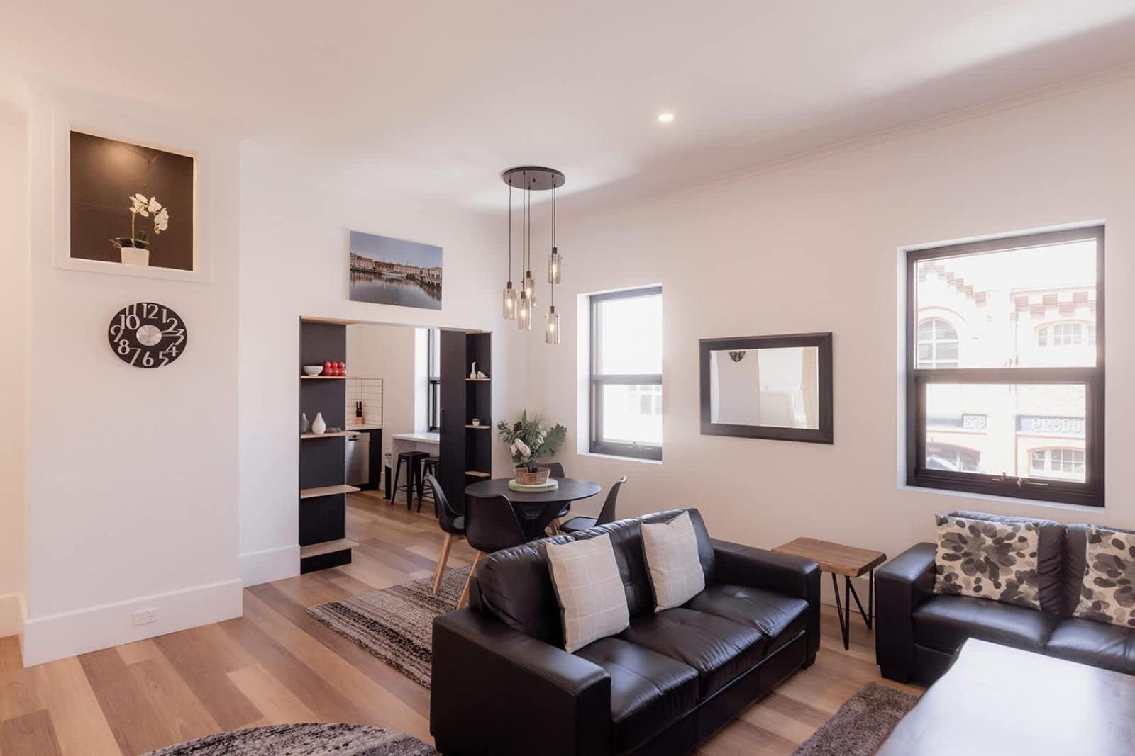 3 Bedroom Spacious Inner-city Pad With Car Park Hobart