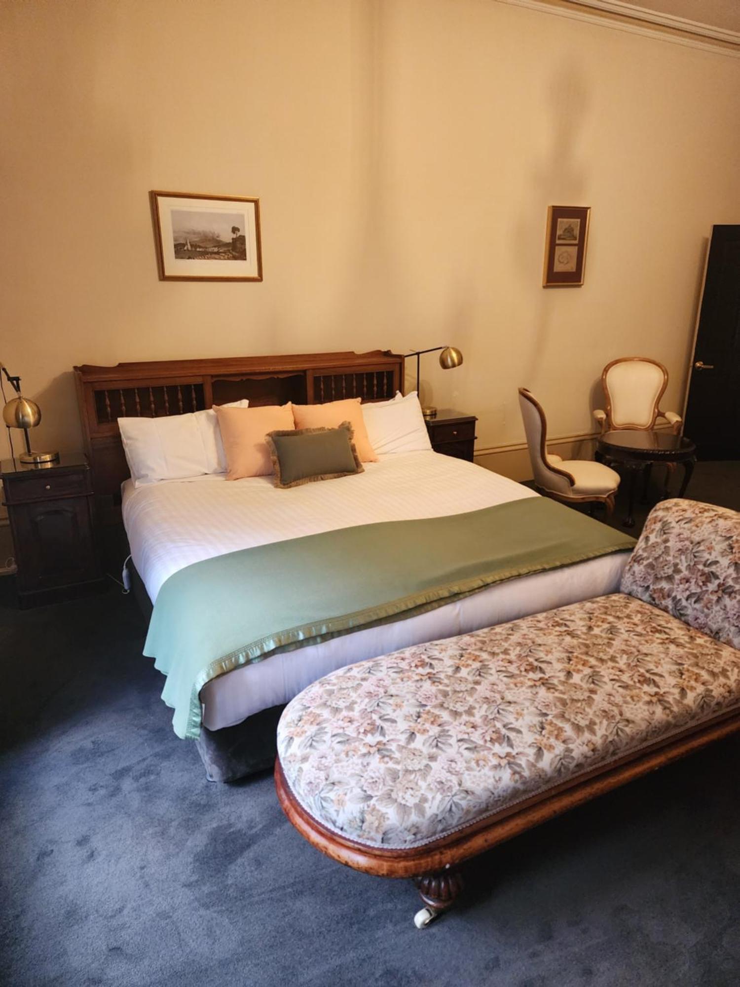 Hotel The Macquarie 4*