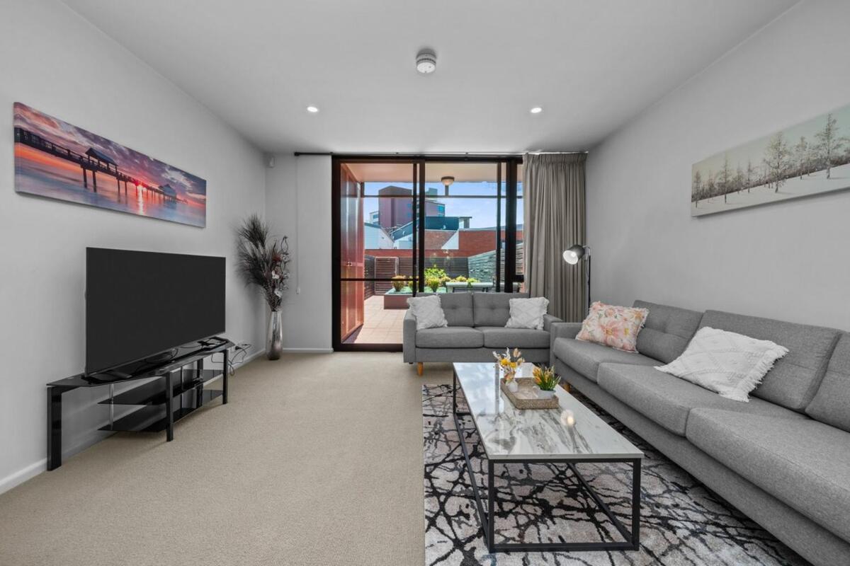 Luxury Free Parking Apartment Hobart