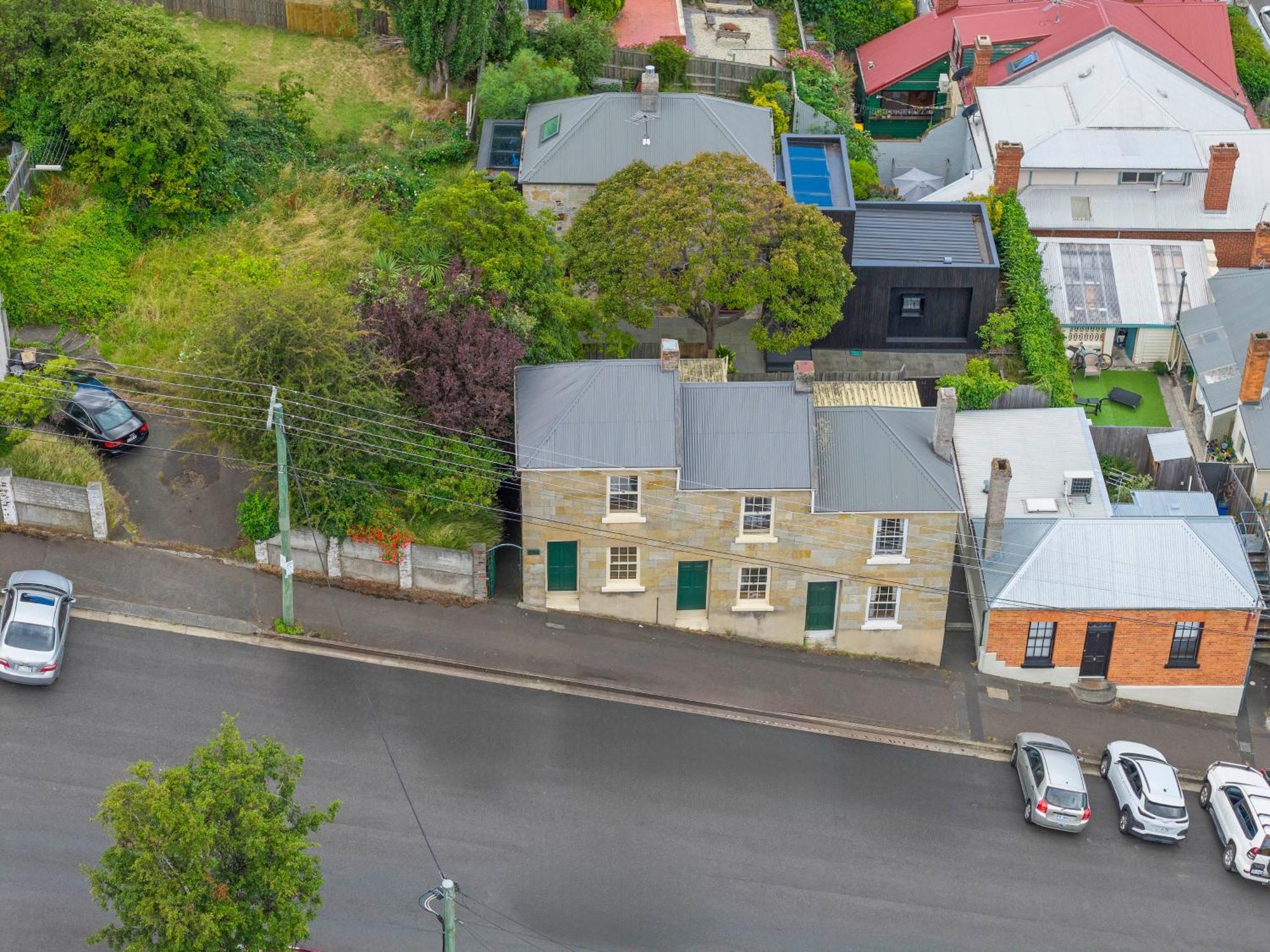 Stylish 3 Bedroom Townhouse - Cbd Holiday home