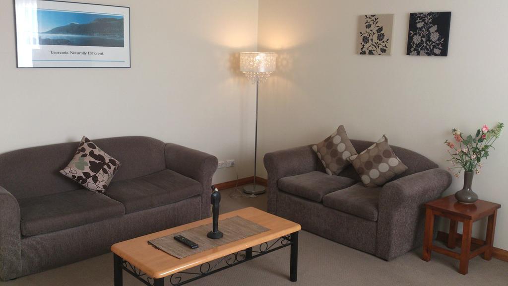 Ashwood Apartments - Bellerive * Hobart
