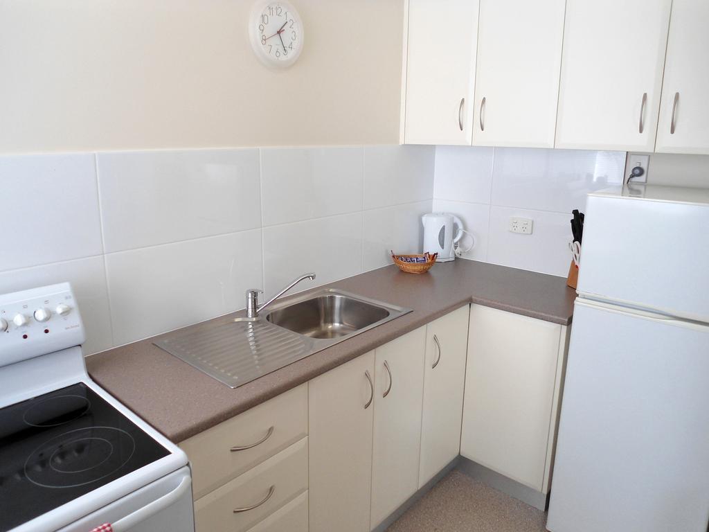 Ashwood Apartments - Bellerive Apartment