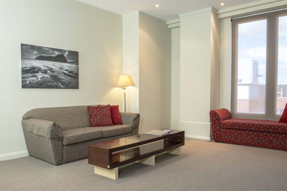 Mantra One Sandy Bay Road Hobart