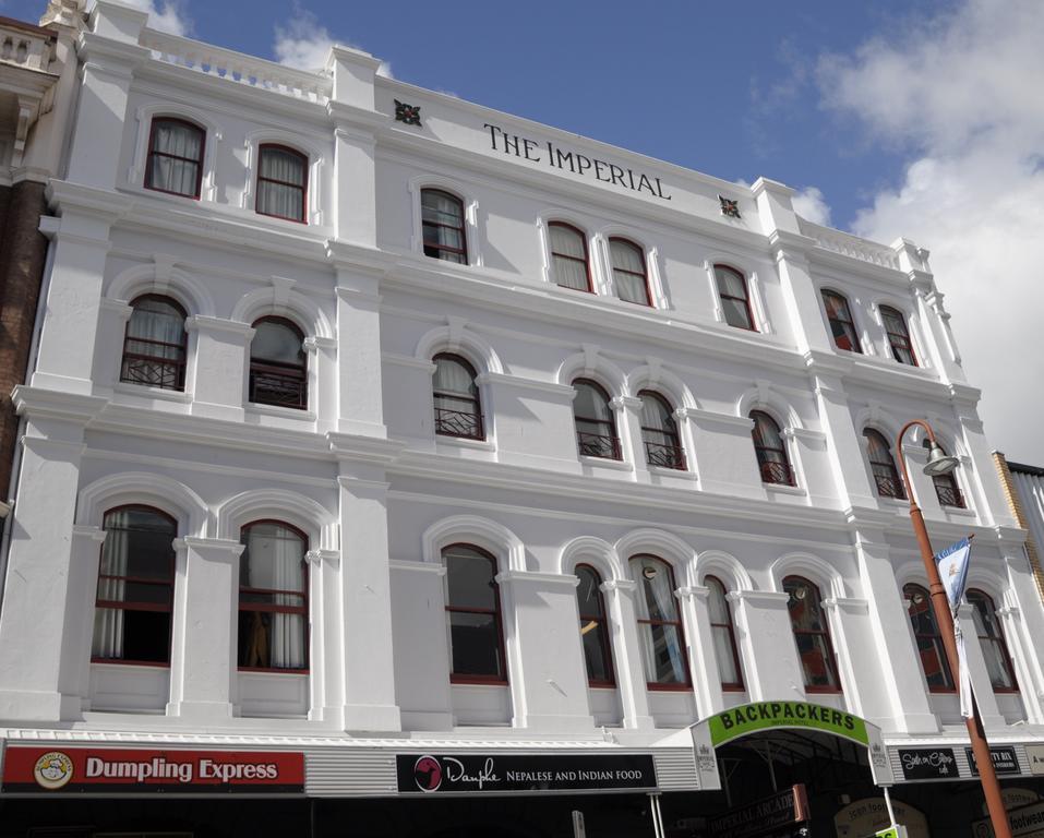 Backpackers Imperial Hostel *