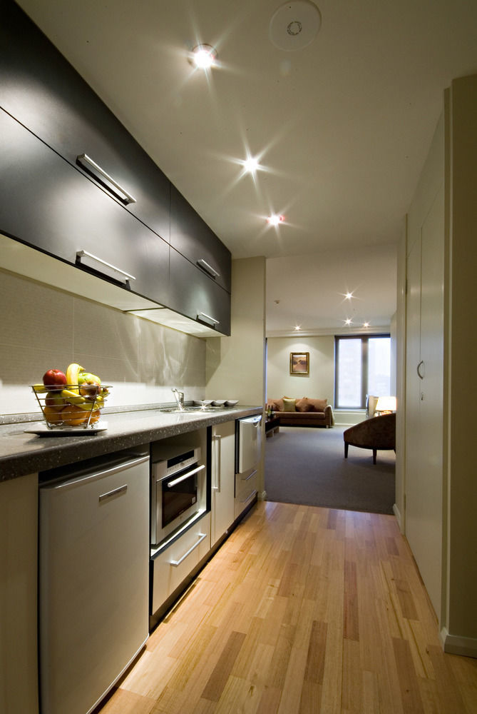 Mantra One Sandy Bay Road Aparthotel