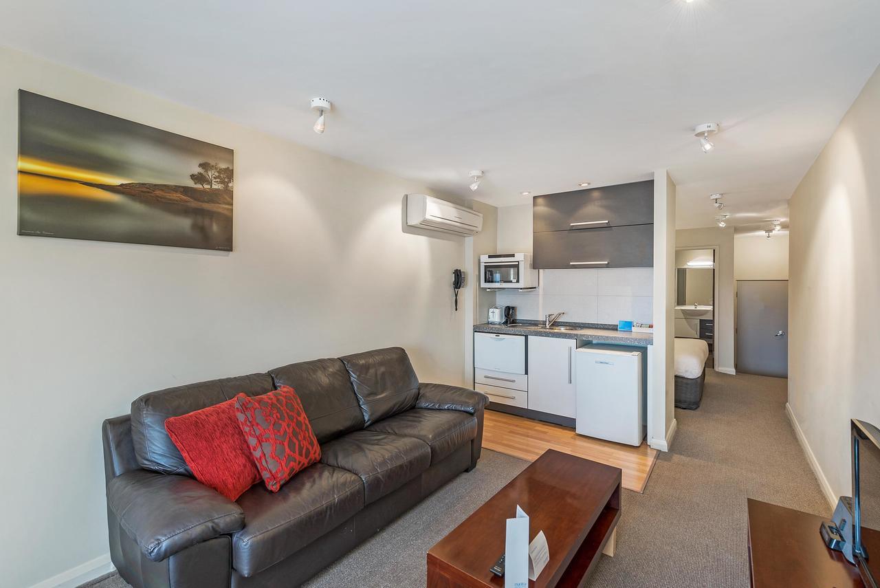 Aparthotel Mantra One Sandy Bay Road Hobart