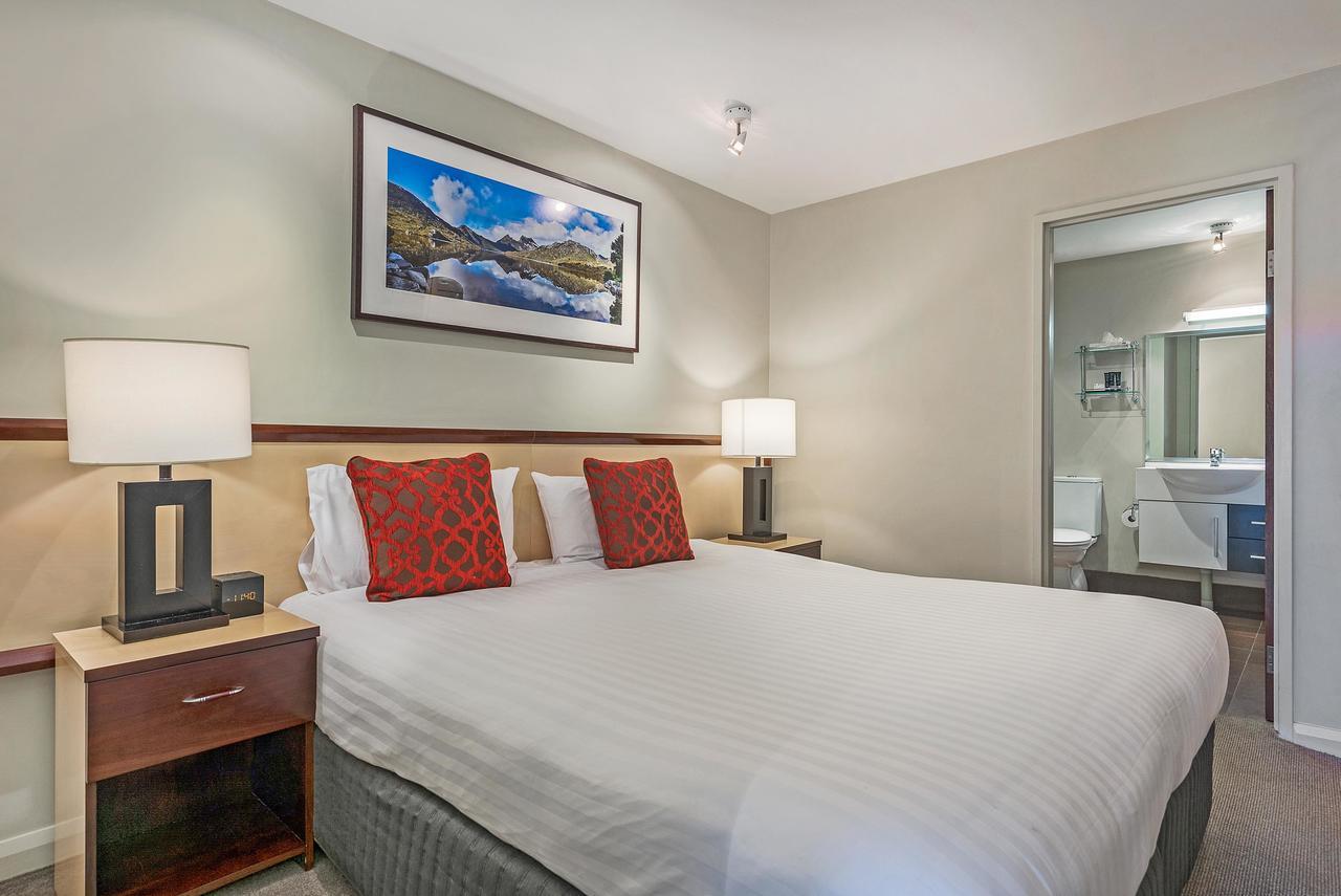 Mantra One Sandy Bay Road Aparthotel Hobart