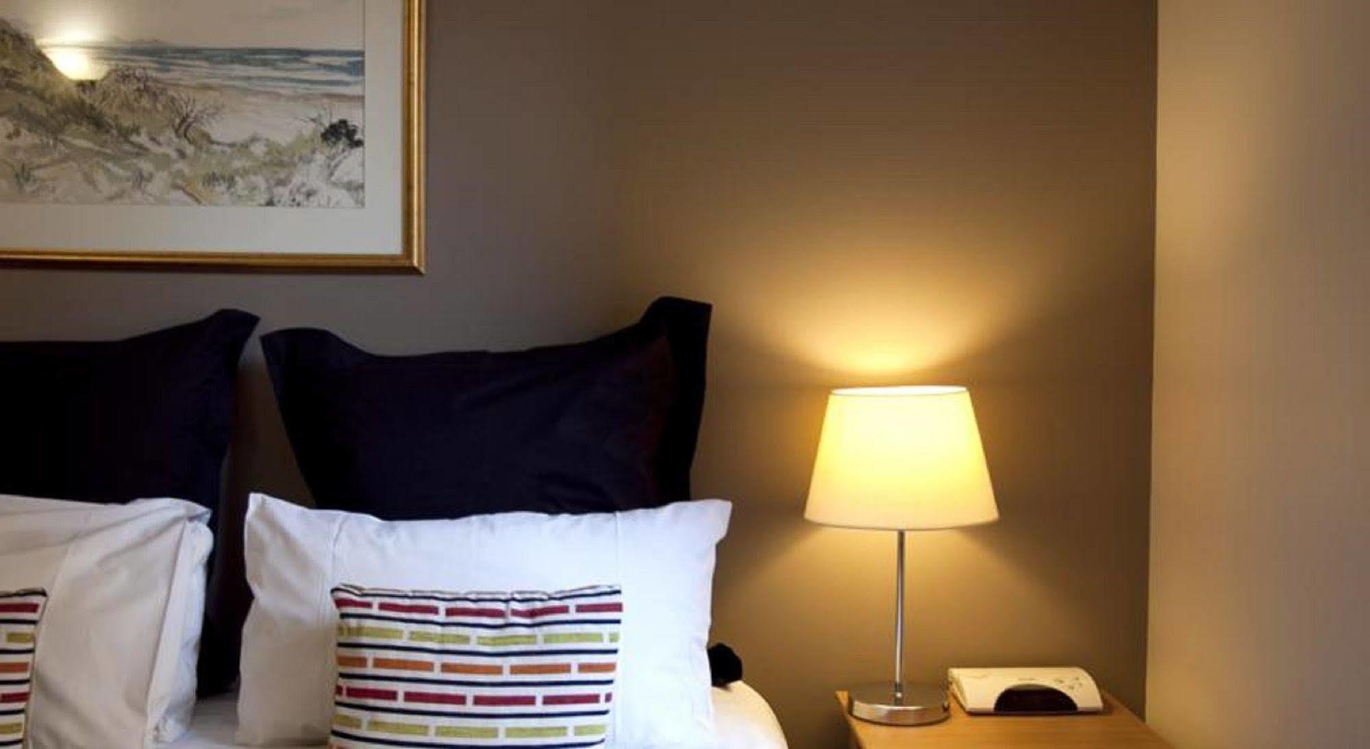 Waterfront Aparthotel 4*