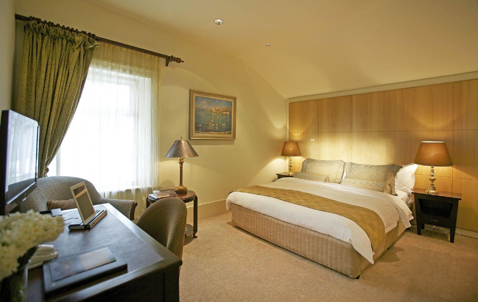 Islington Hotel 5*