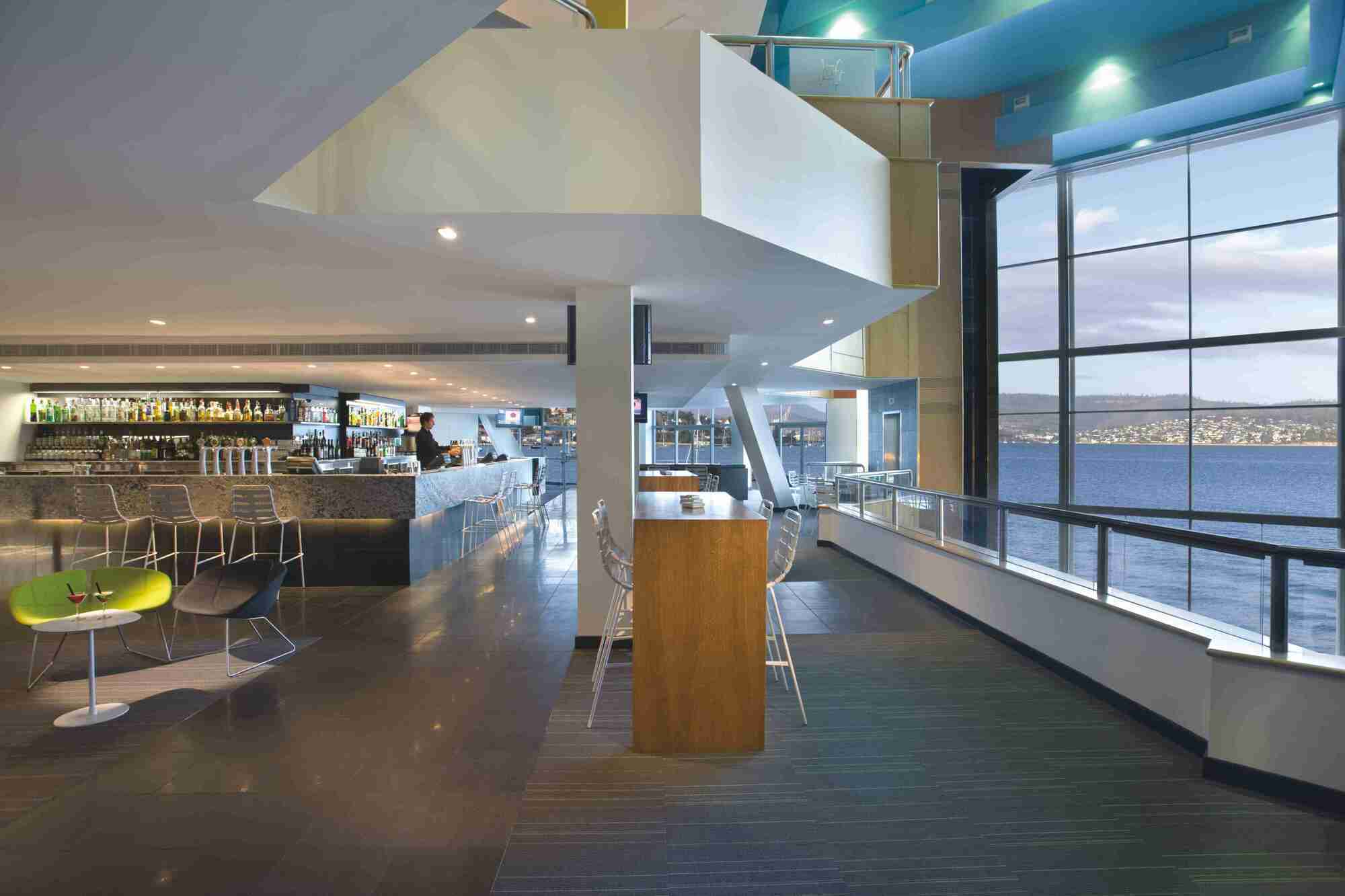 Wrest Point 4* Hobart