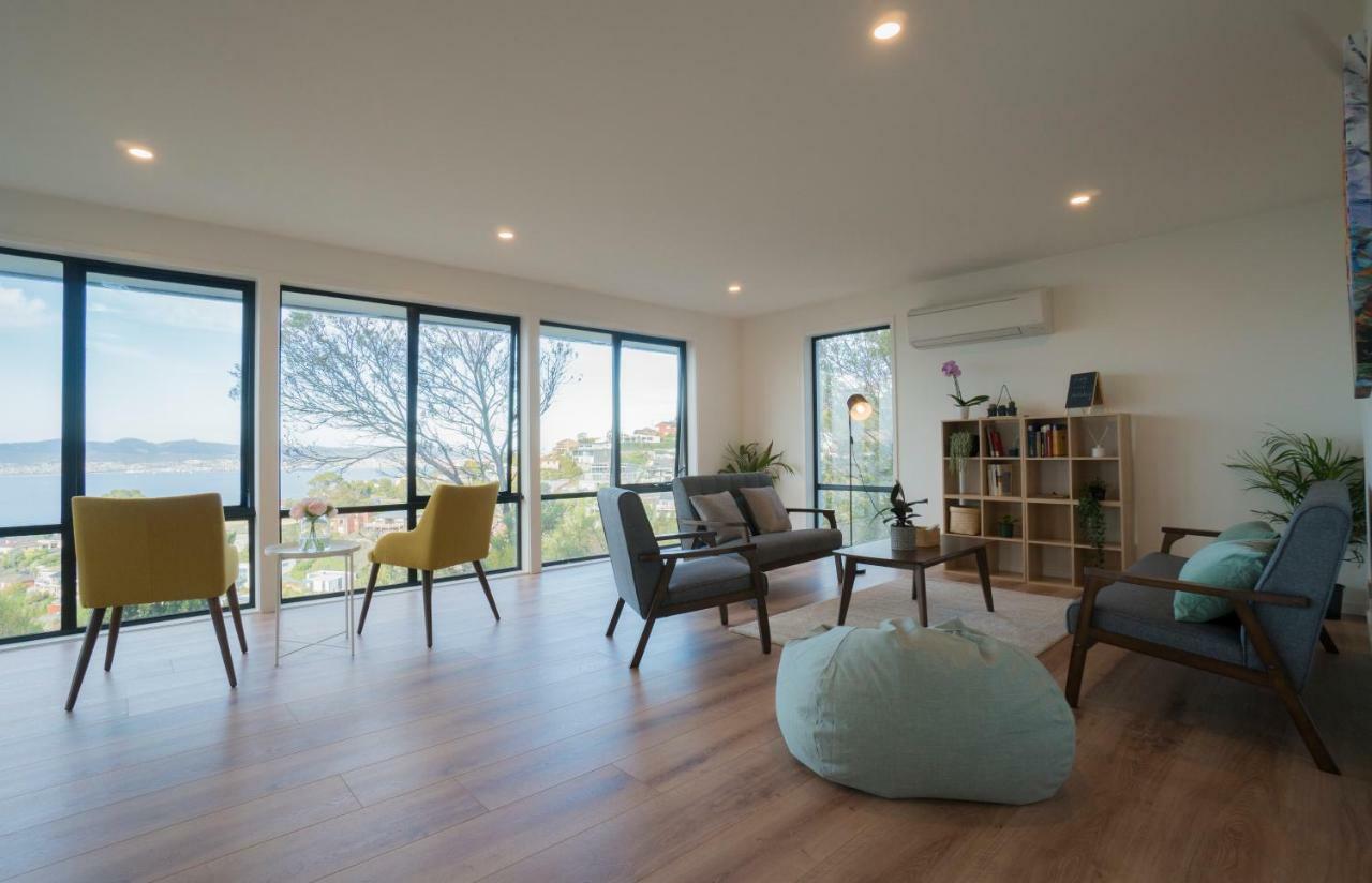 Amazing Sea Views Luxury * Hobart
