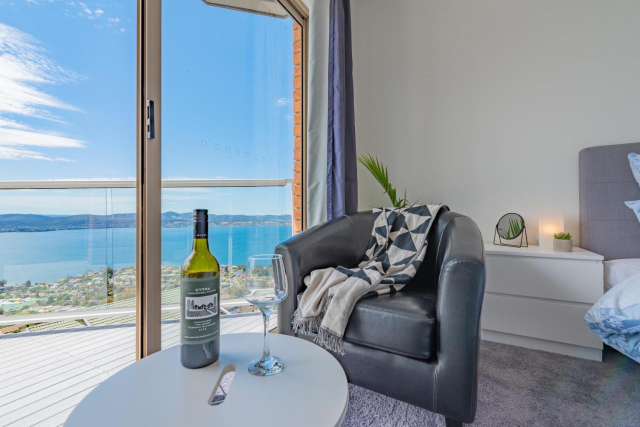 Nature & Relax House, Panoramic Sea View, Free Parking 37 Hobart