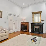 Roxburgh House Apartments - Hobart Cbd