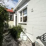 Ms Sophia\'S Studio Apartment
