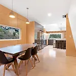 Relax At Ridgeway - Native Bushland Views