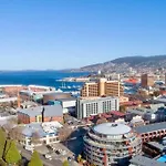 Sub Penthouse Luxe Suit, Cbd, Secure Parking,
