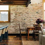 The Rox - Alexander Apartment