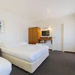 Blue Hills Motel