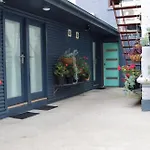 Hobart\'S Accommodation & Hostel